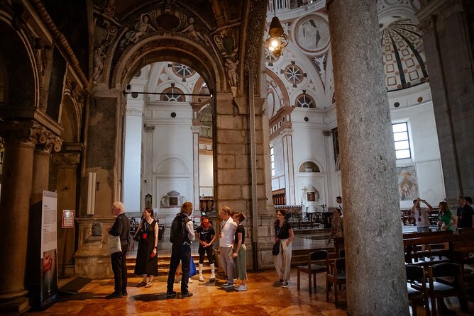 Unveil the Masterpiece: Guided Tour of Da Vinci's Last Supper - Guides Like Daniela and Sarah: What You Can Expect From the Commentary